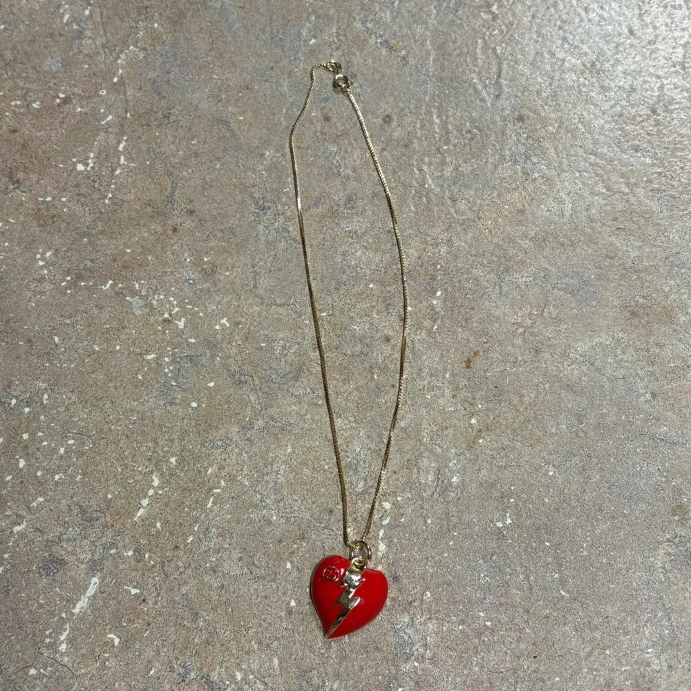 Authentic Gucci Red Heart Zipper Charm & Box Unbranded 16” Gold-Plated Chain - Picture 6 of 11